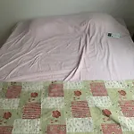 Quarto em condomínio no bairro Fátima